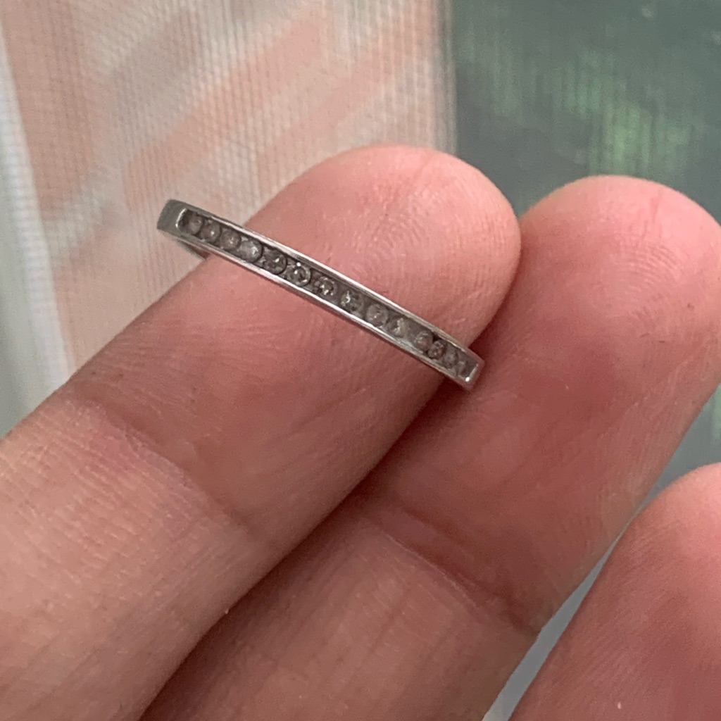 10k White Gold Diamond BandRing